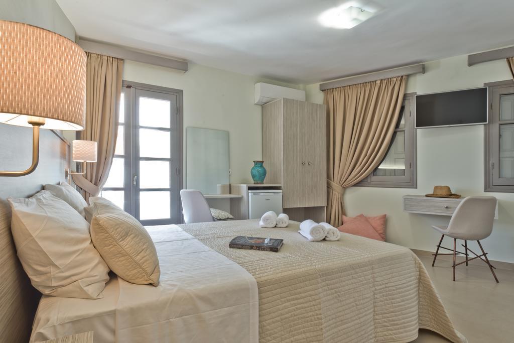 Nereus Luxurious Suites Karpathos Extérieur photo